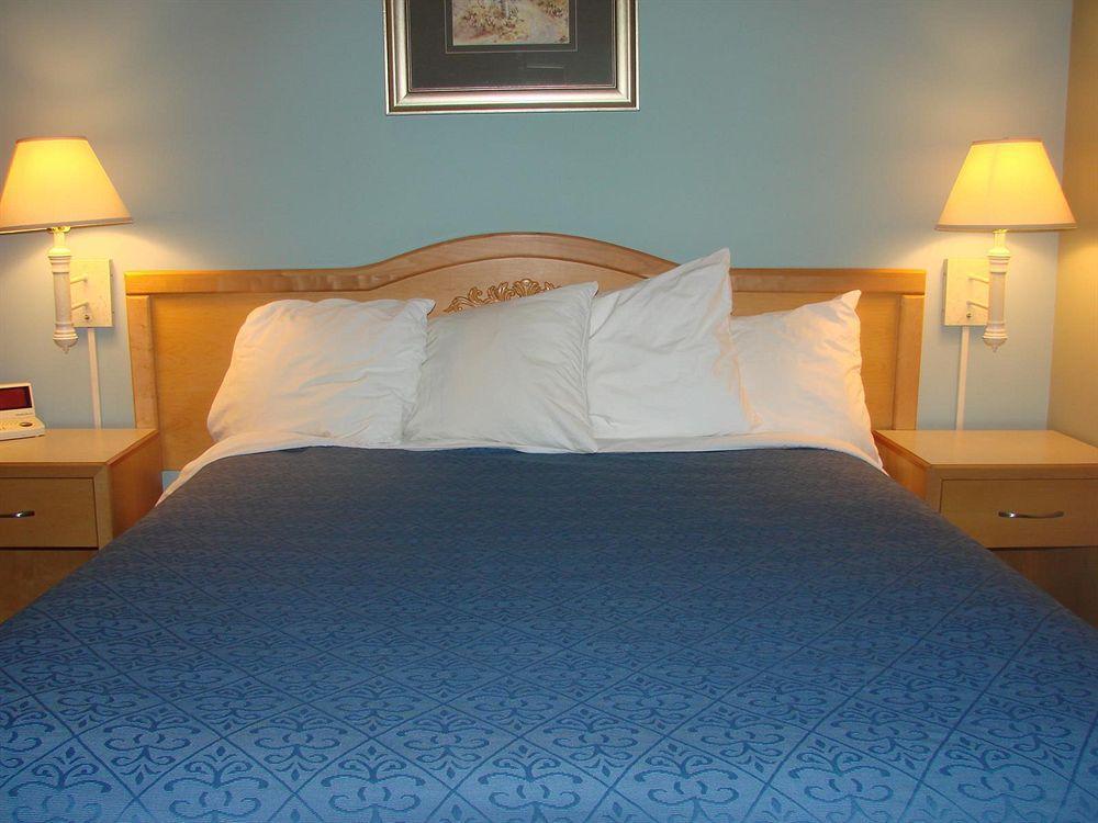 Hotel Canadas Value & Suites-castlegar 3*